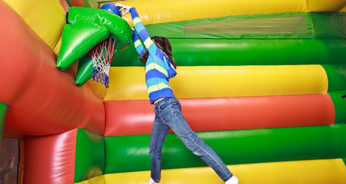 Unleash the Fun at Scooter’s Jungle Valencia Camps!